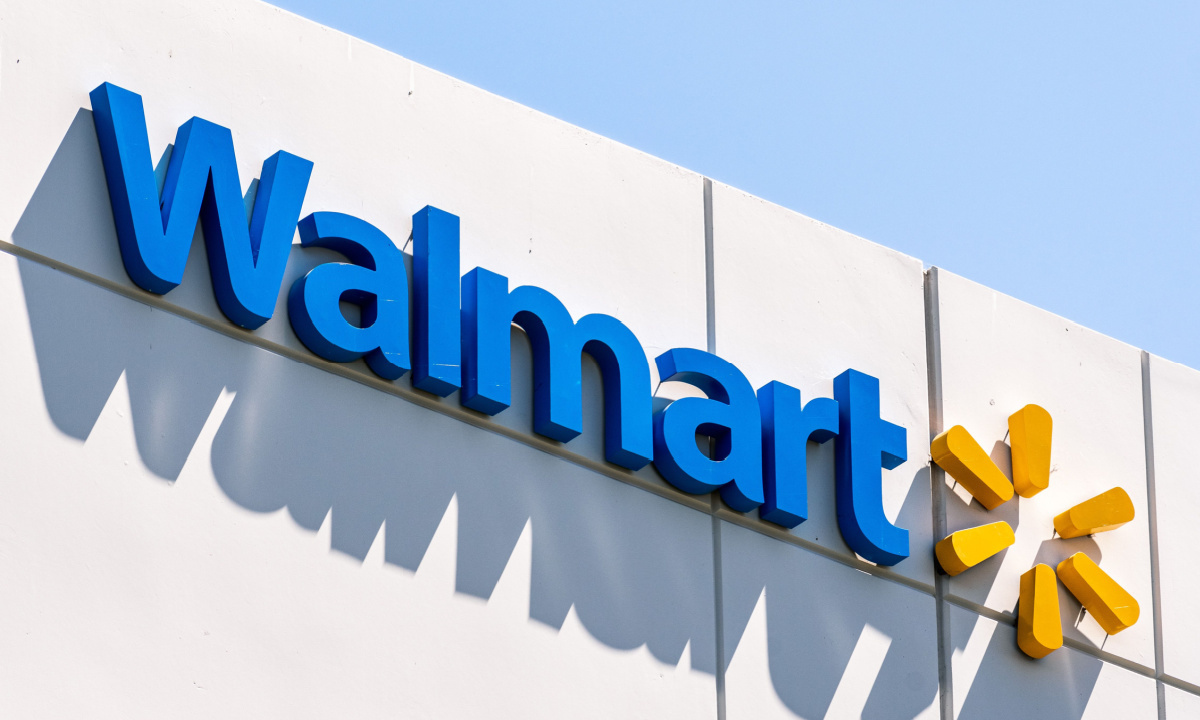 Walmart's Digital Transformation: A 28% Jump in US eCommerce Sales (2026)