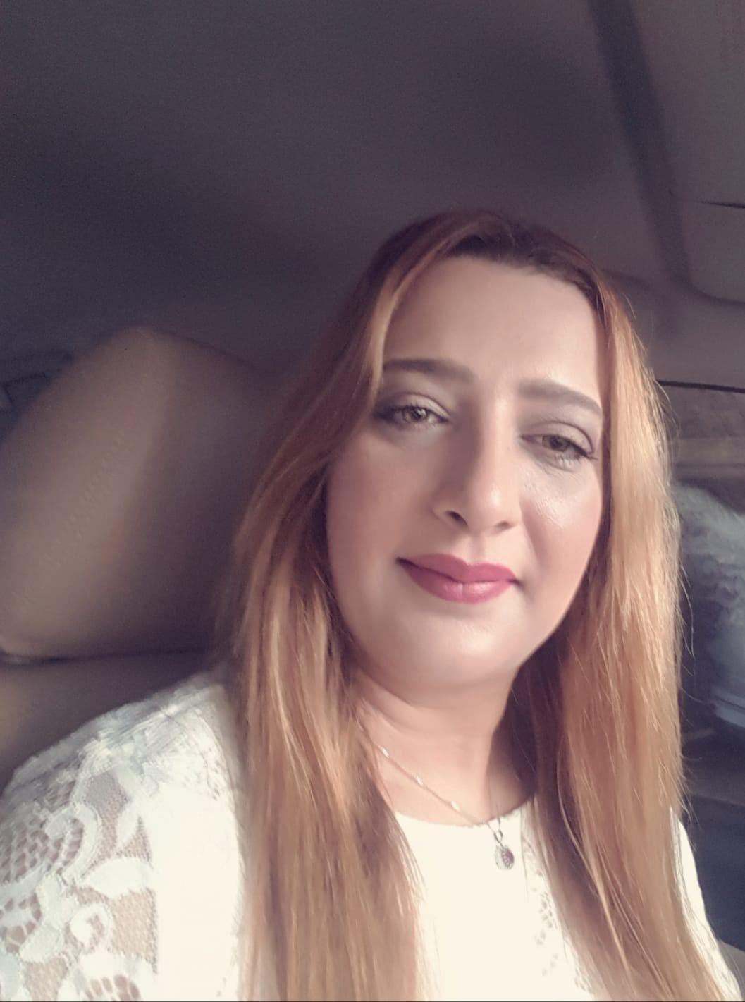 فدوى البشيري شاعرة مغربية.. الشوقُ يرتّب كلَّ أضلاعه سلالمَ لها