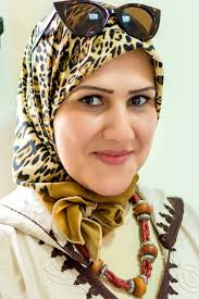 تورية بدوي شاعرة مغربية .. تُمزِّق كتاب رغبات حطَّاب قديم