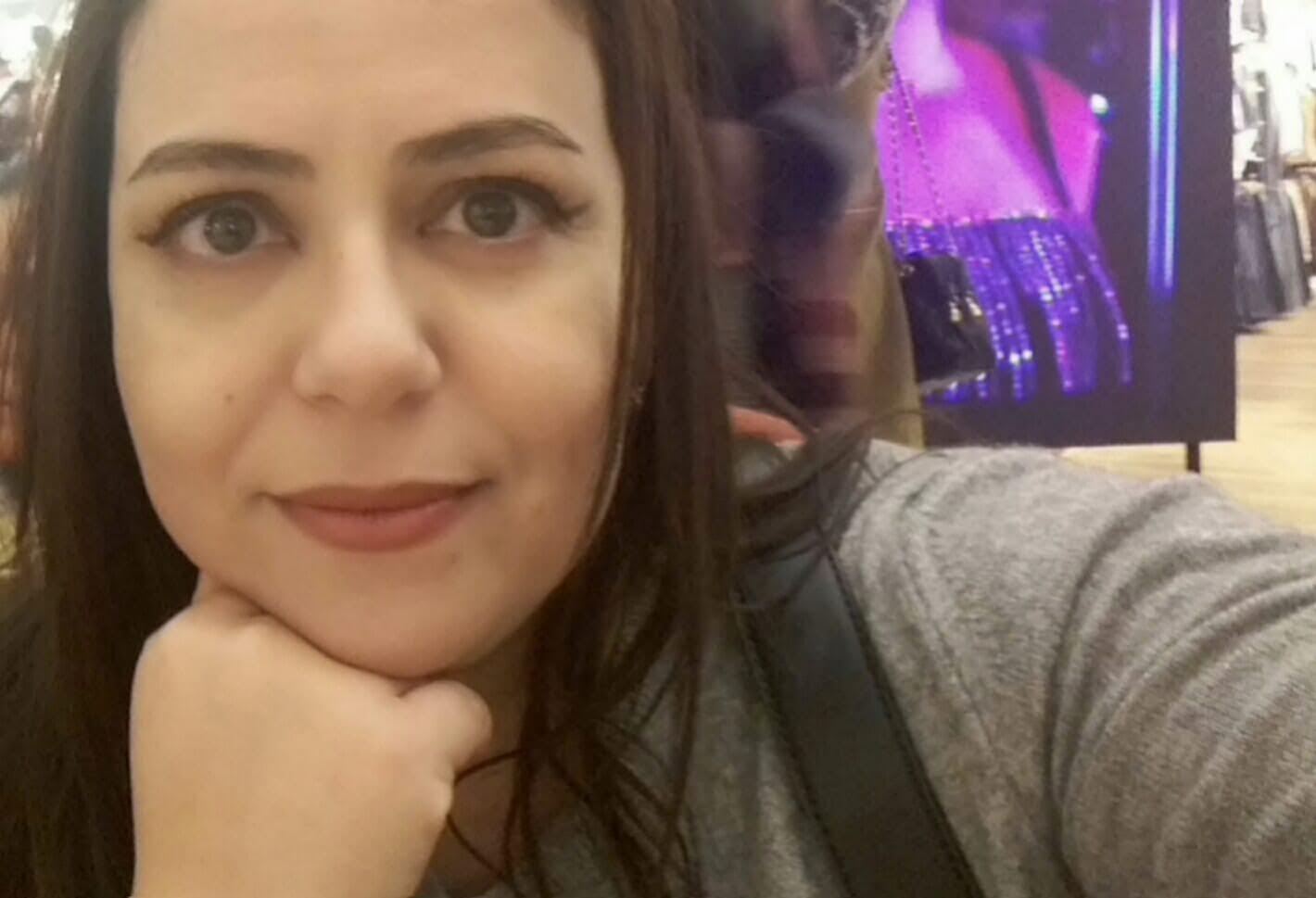 أفراح الجبالي شاعرة تونسية… تتقاسمُ لهيبَ الآتي في ضوء ارتجافات الستائر