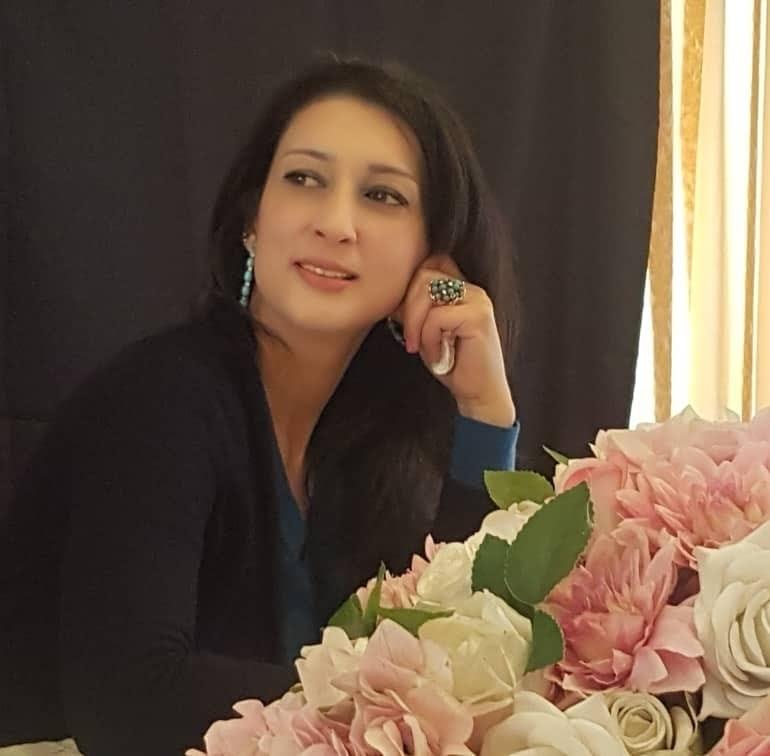 ليزا خضر شاعرة سورية. . مجازات عاشقة