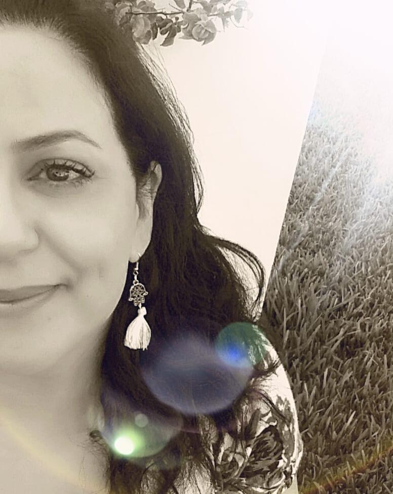 أفراح الجبالي شاعرة تونسية.. نور على الموائد