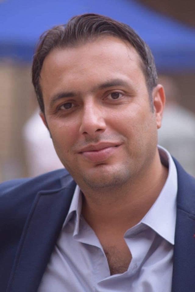 الكلام باسم الحزب والطائفة