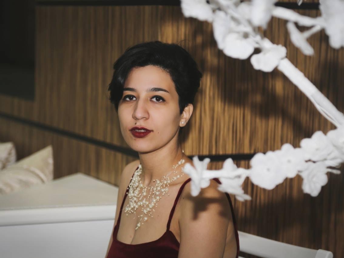 ندى الحجاري شاعرة مغربية.. (قصيدة) نبتة للحب ، ونبتة للوحدة