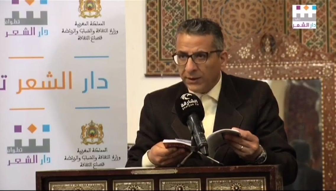 الأمّ ، مُوقّعة على أوتار البصيرة.. نجيب العوفي