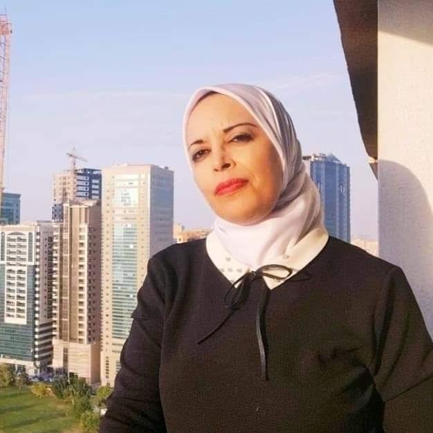 حليمة الاسماعيلي، شاعرة مغربية ” قصيدة “..في ظلّ قلبي ..