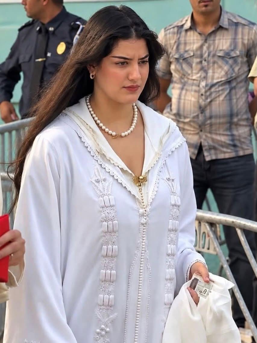 الجميلة المغربية ريم من الطب الى البرلمان