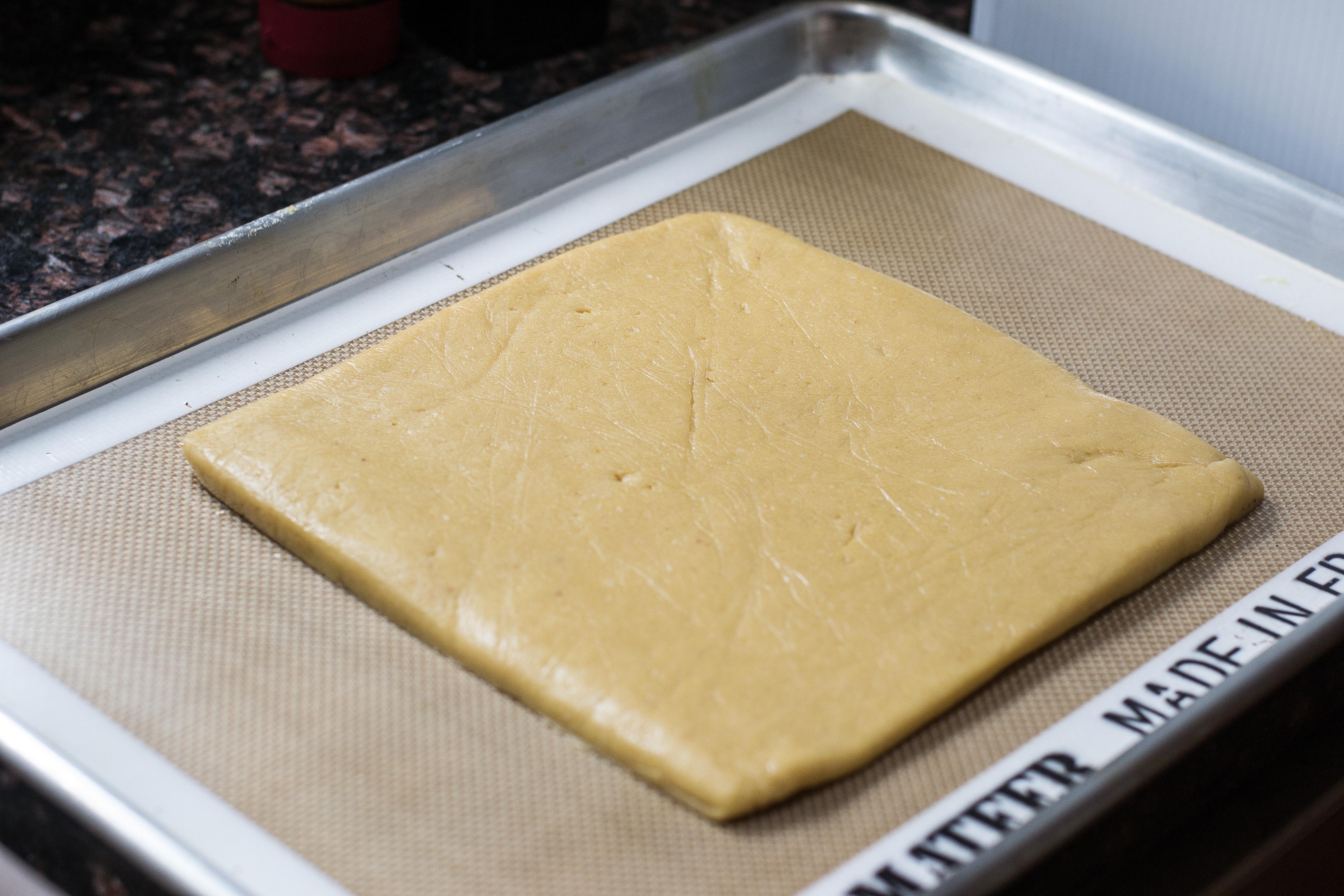 Almond Flour Flatbread Sandwiches #AD - 3 variations, all gluten-free with vegan and non-dairy options. Easy flatbread recipe. Bakes in 20 minutes. | QueenofMyKitchen.com