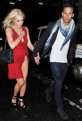 شارك المهاجم الكولومبي رادايميل فالكاو للمرة الأولى مع فريقه الجديد رايو فاييكانو الإسباني، ليخوض تجربته الثانية في الدوري الإسباني بعد . 12 Ø²ÙØ¬Ø© ÙØªÙÙÙ'Ø¹Ø© ÙØ°Ø§ Ø§ÙØµÙÙ Ø£Ø¨Ø±Ø²ÙØ§