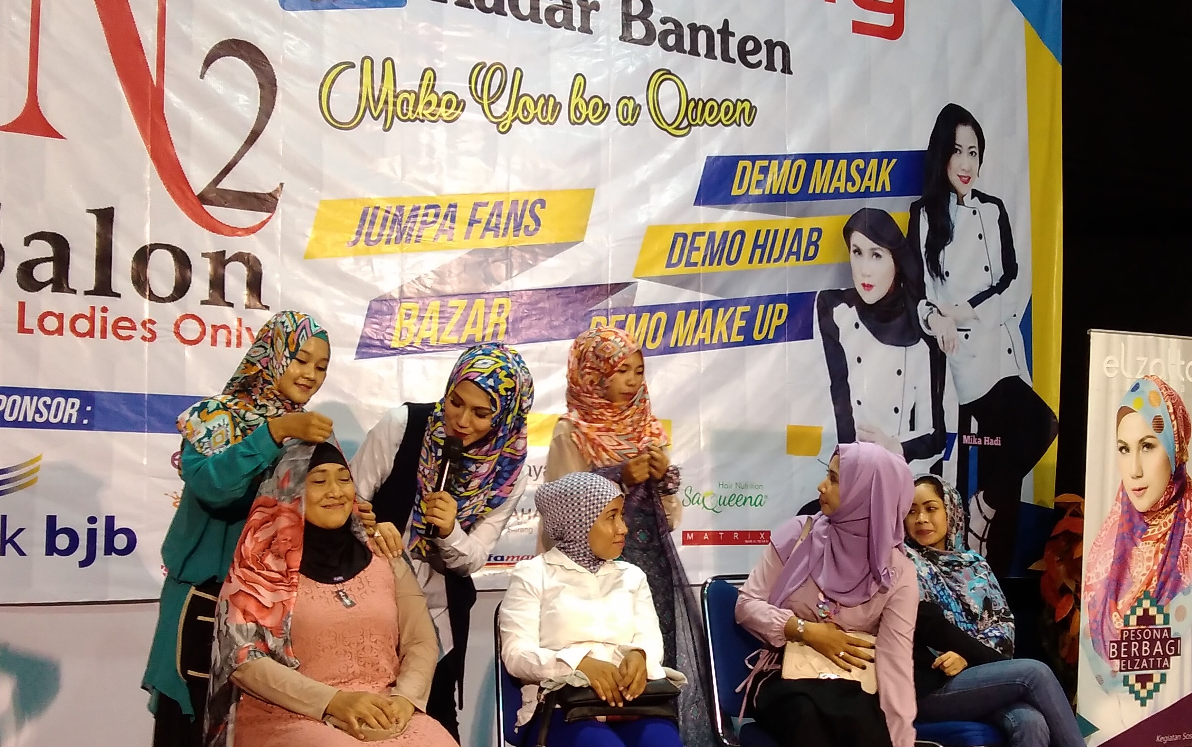 Marini Zumarnis: Hijab Tak Mesti Mahal, yang Penting Elegan