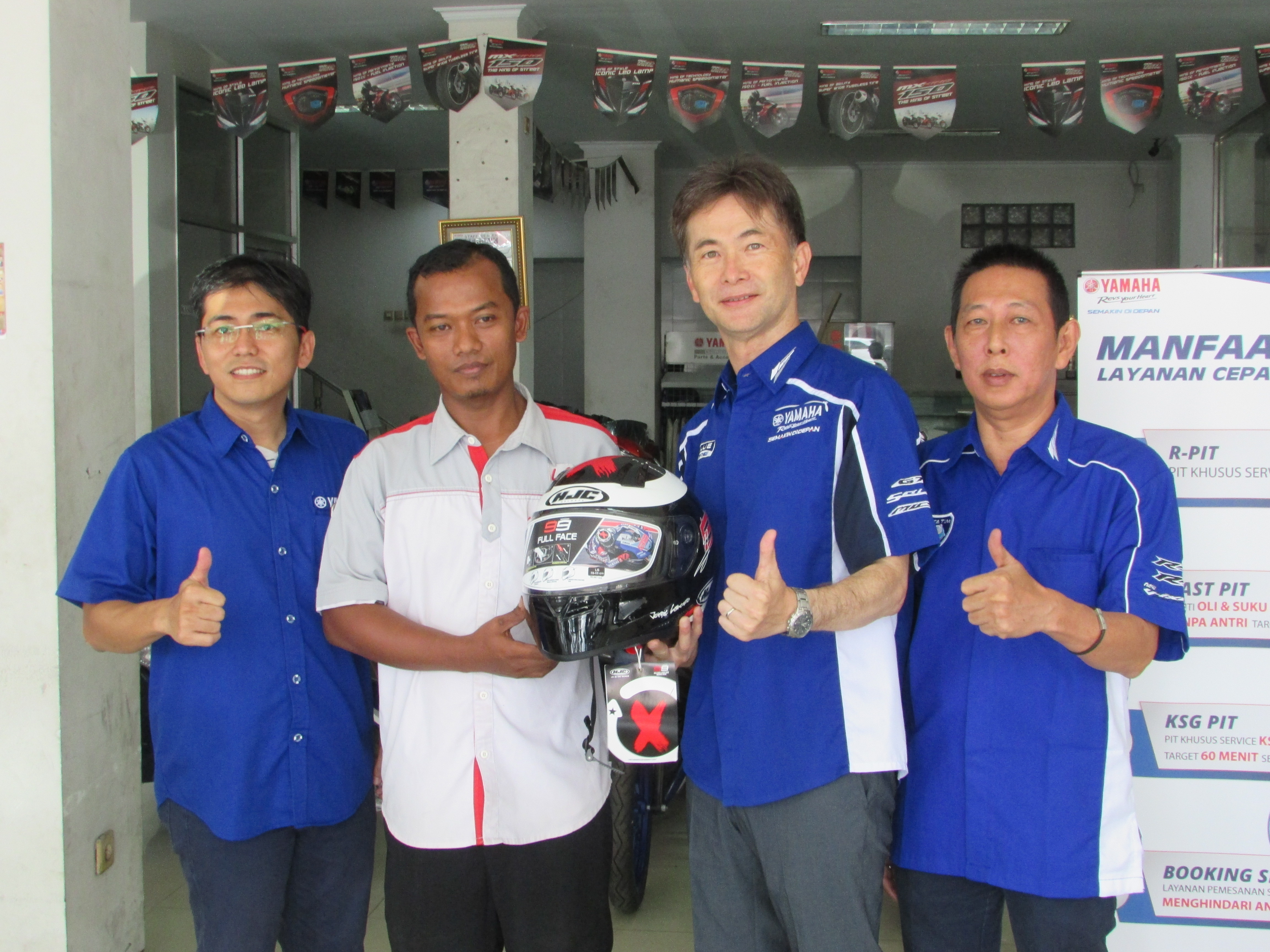 Hari Pelanggan, Direktur Yamaha Layani Konsumen di Dealer