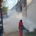 Cegah Penularan DBD, Kantor Satpol PP dan Diskominfo Lebak Difogging