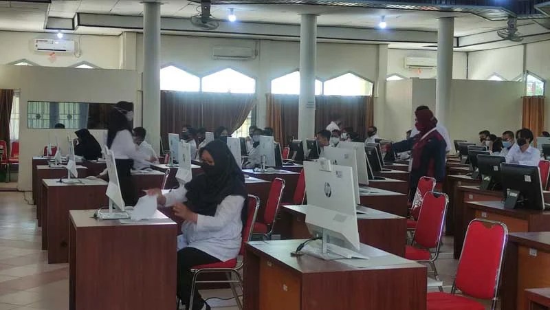 Absen tanpa alasan jelas, 49 peserta cpns gunungkidul gugur tes skd. Jelang Tes CPNS, Ratusan Peserta Pilih Bolos | RadarSampit.com