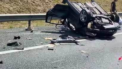 Accident grav pe A2. Trei autoturisme implicate