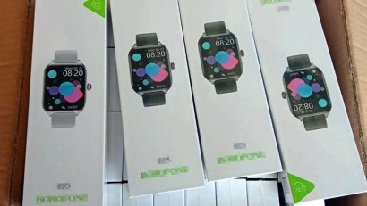 CONSTANȚA: Atenție la falsuri! Căști wireless și ceasuri smart urmau să fie vândute ca originale