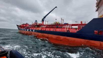 VIDEO: Marinar rănit evacuat de urgență de la bordul unei nave