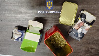 CERNAVODĂ: Substanțe interzise descoperite într-o mașină cu 5 persoane la bord, trasă pe dreapta de polițiști