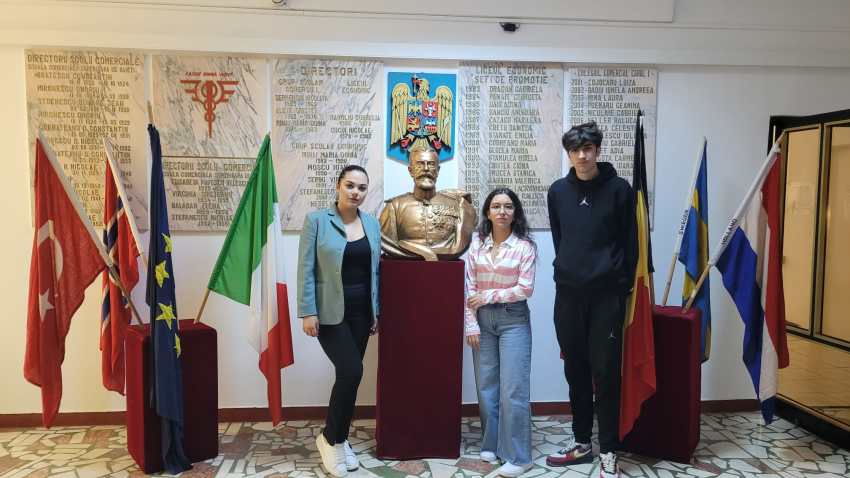 AUDIO | Premii la olimpiade și concursurile naționale pentru elevii Colegiului Economic “Carol I”