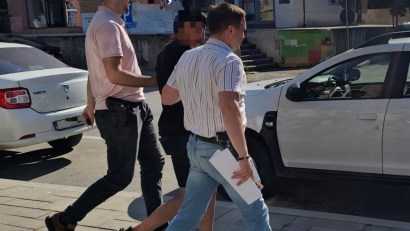 Judeţul CONSTANŢA: Trei bărbaţi au fost reţinuţi pentru 24 de ore, fiind bănuiţi de furt și furt calificat