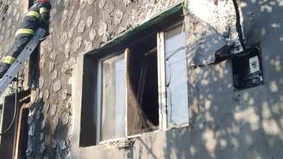 Două case din Corbu au ars în totalitate în urma unui incendiu. Alte două imobile au fost salvate de pompierii constănţeni