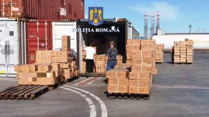 Pantofi sport contrafăcuți, în valoare de peste un million de lei, ridicați de polițiștii din cadrul Serviciului de Investigare a Criminalității Economico – Financiare Constanța
