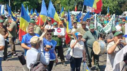 AUDIO | La București are loc un miting antiguvernamental organizat de Confederația Națională Sindicală MERIDIAN