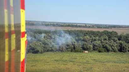 Peste 330 de tone de apă au fost folosite în cazul incendiului ce a izbucnit la fondul forestier din localitatea Chilia Veche, județul TULCEA