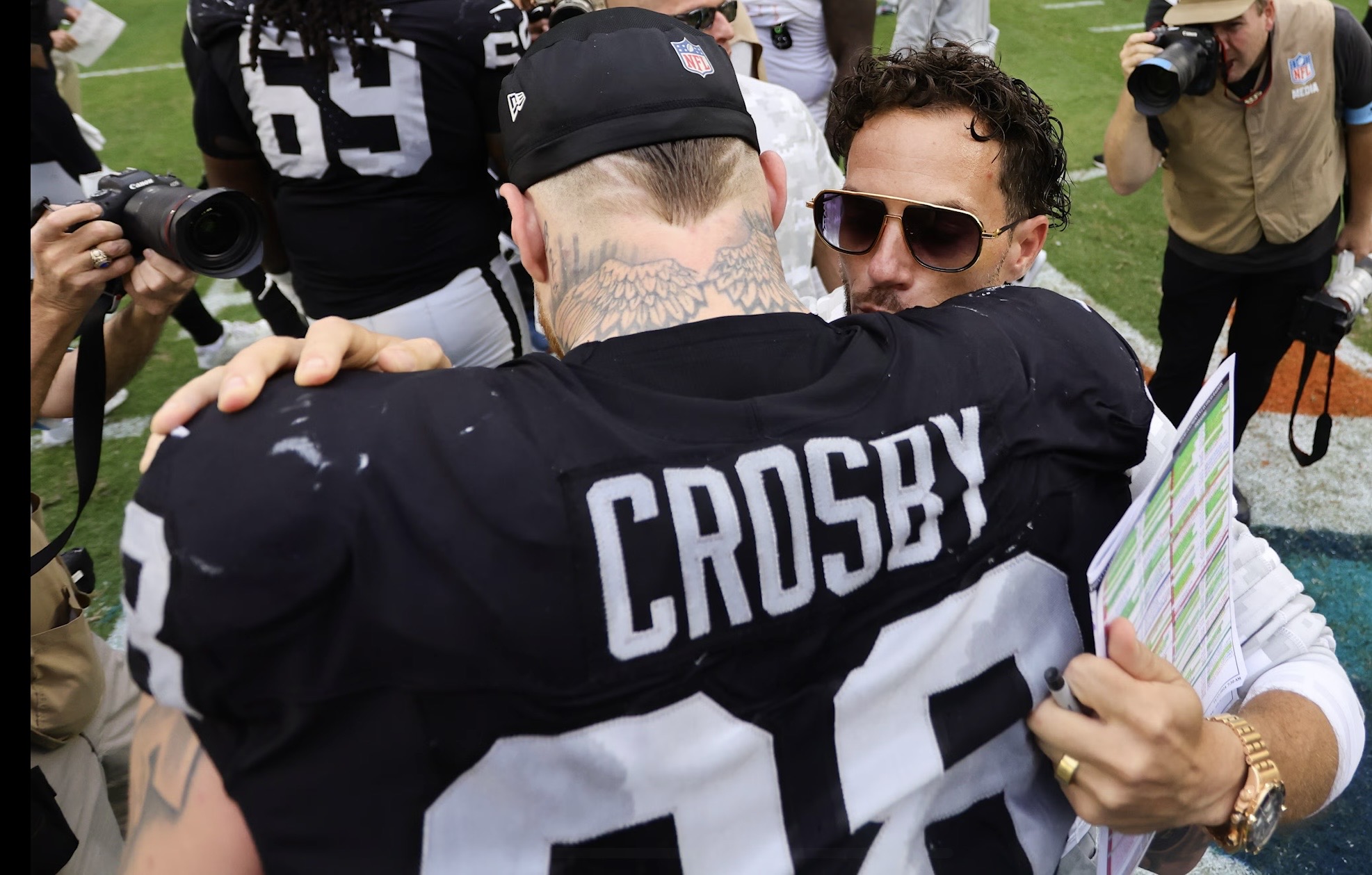 Will Maxx Crosby Remember Mike McDaniel Mocking Him in ’24?