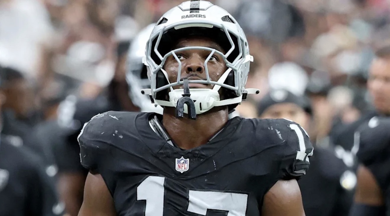 Raiders LB Nakobe Dean