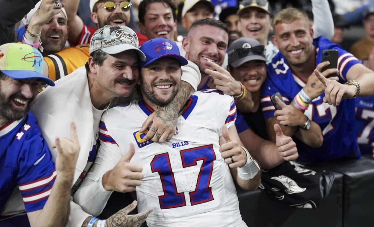 Raiders Hosted the NFL’s Nicest Fan Base in Week 6