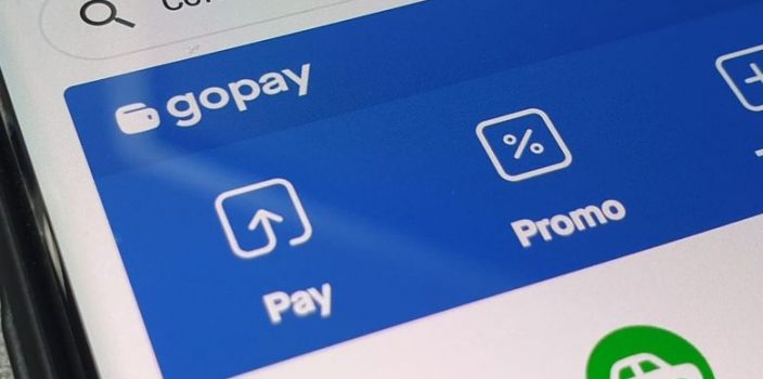 Untuk langkah pertama cukup buka aplikasi dana terlebih dahulu · 2. Cara Top Up Gopay Dari Dana Rajabeli Com