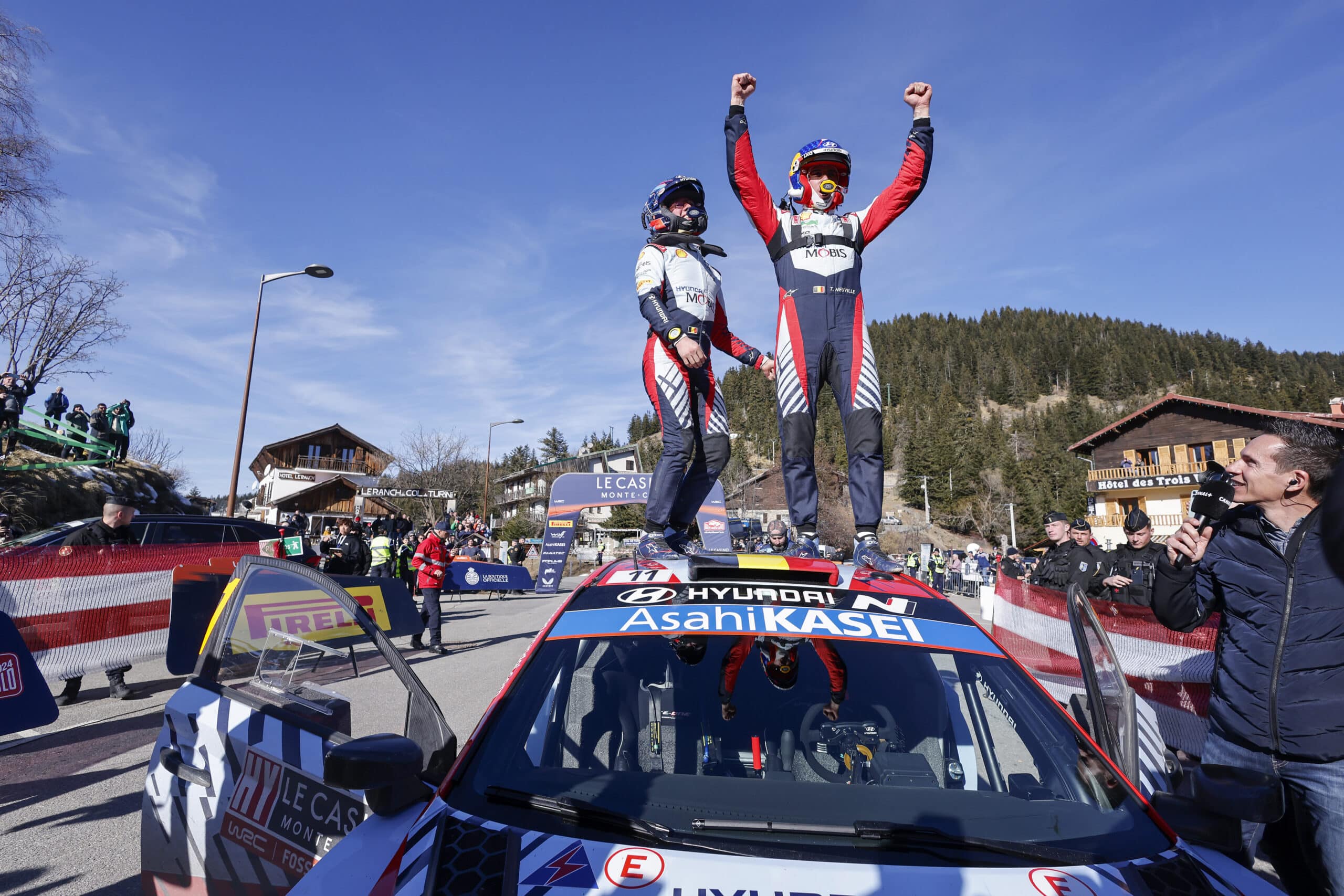 You are currently viewing Thierry Neuville : « C’était tellement génial ce week-end, je me sentais tellement à l’aise dans la voiture. »