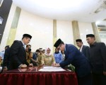 Plt Wali Kota Makassar Dr Syamsu Rizal saat melantik 81 pejabat eselon II, III, dan IV lingkup Pemkot Makassar, di Baruga Anging Mammiri, Senin, (21/5/2018)