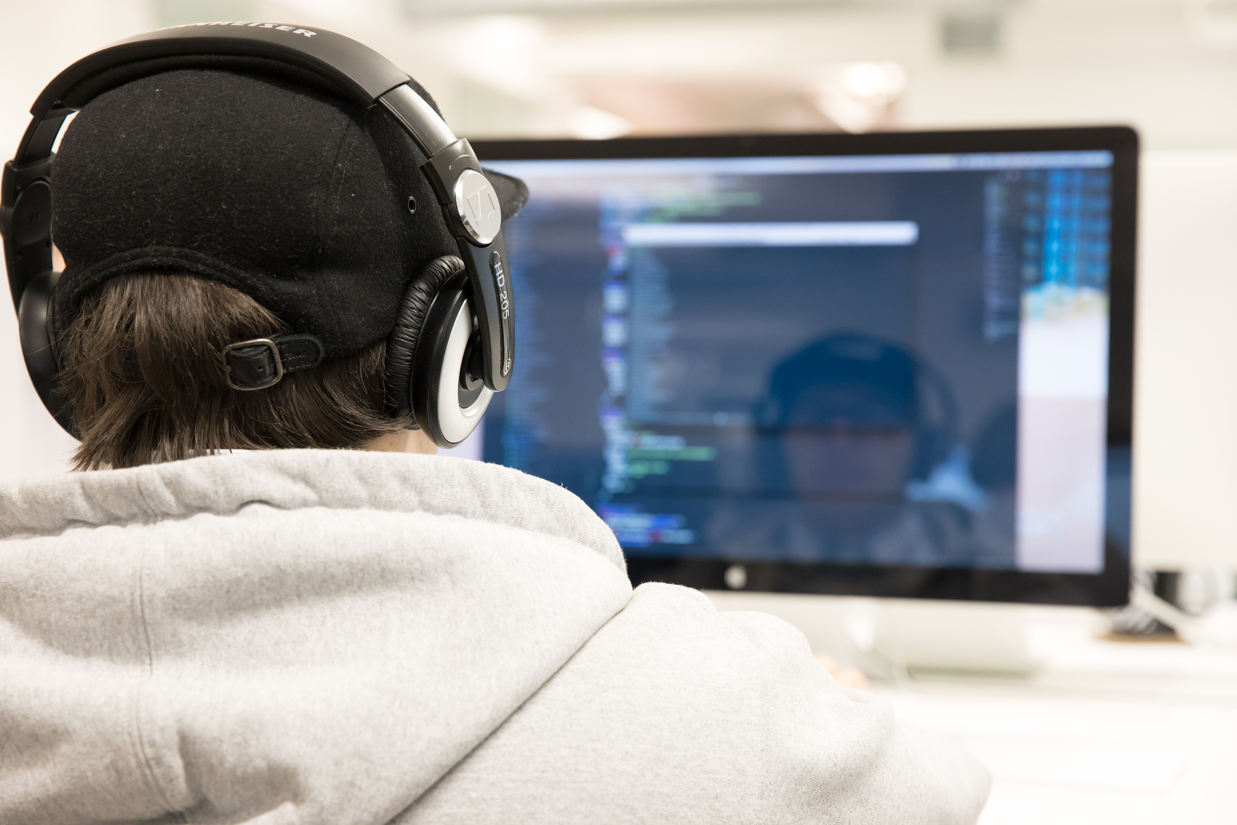 The Digital Partner You Need Rawnet - Premium Landscape Design Gallery - Mobile