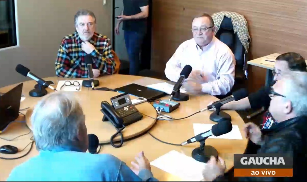 Ao Vivo Acompanhe A Transmissao Do Segundo Dia De - Space Illustration Collection - 4K Quality