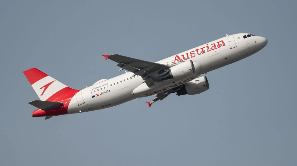 Flight From Tel Aviv to Vienna Makes Emergency Landing in Bulgaria After Bomb Threat