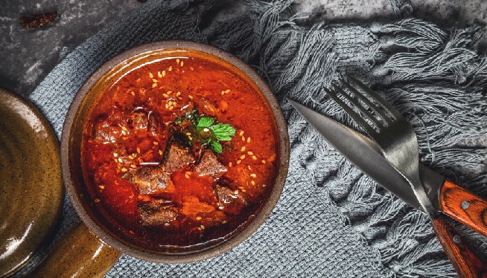 4 vegetarian slow cooker recipes that will make you go meatless