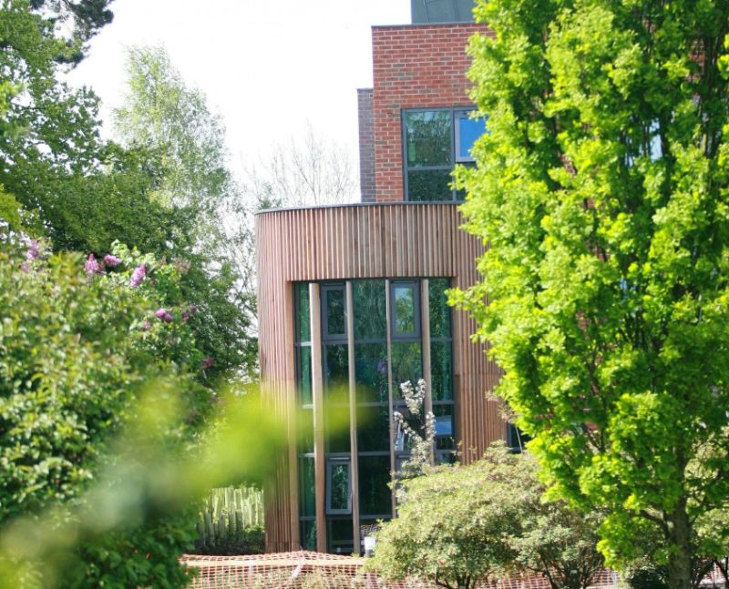 Residential Team Reaseheath College - Elegant Nature Art - Full HD