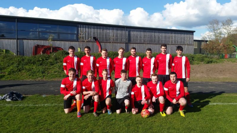 Sports Residential Football Team Reaseheath College - Gorgeous Light Illustration - High Resolution