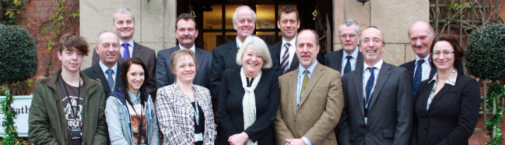 Reaseheath Board Reaseheath College - Premium Gradient Wallpaper Gallery - Mobile