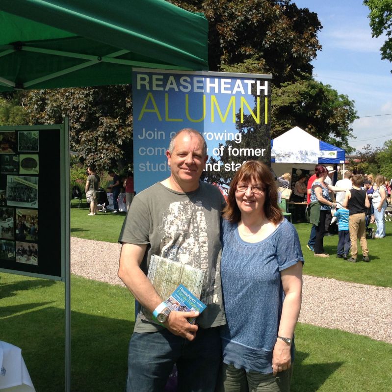 Alumni Magazine Email Square Reaseheath College - Dark Images - Ultra HD High Resolution Collection