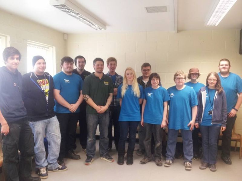 Rhes Raising Funds For Their Annual Charity Reaseheath College - Premium Dark Wallpaper Gallery - Desktop