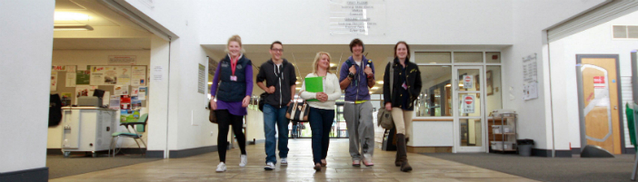 Student Info Living In Halls 2016 Web Ready By Reaseheath College Issuu - Artistic Colorful Image - Full HD