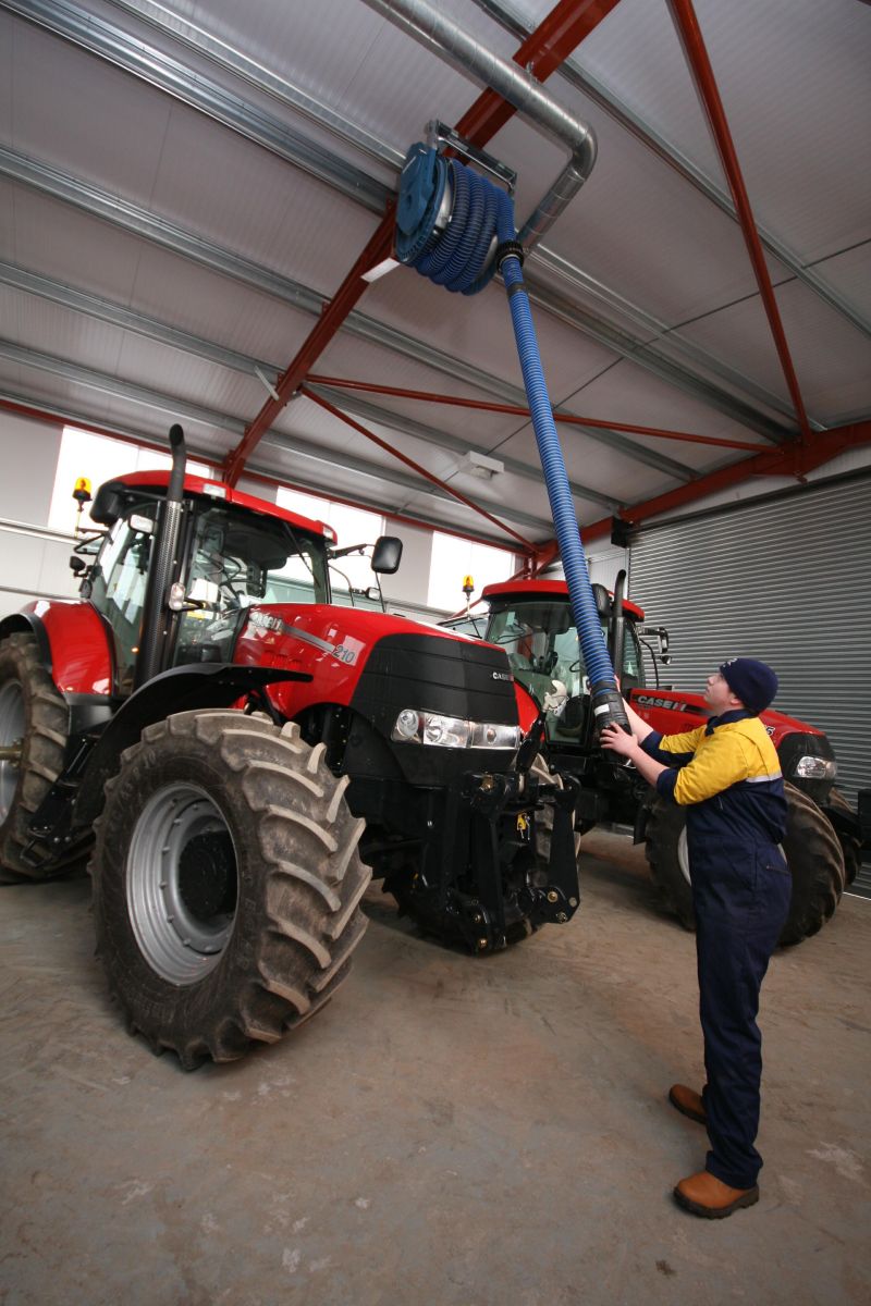 Ag Eng Students With Tractor Reaseheath College - Premium Space Picture Gallery - Mobile