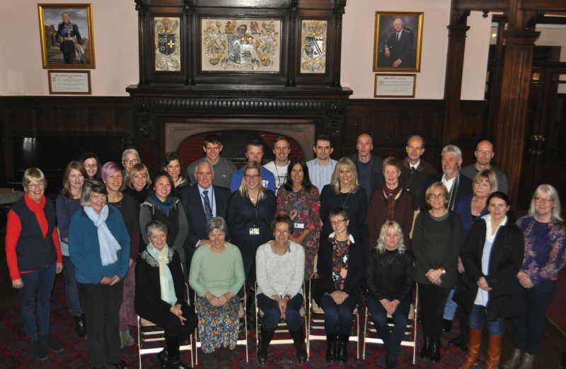 Rhs Students Celebrate Success Reaseheath College - Premium Dark Texture Gallery - Mobile