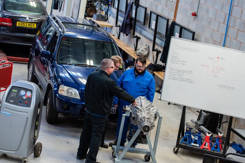 Motor Vehicle Sept 18 6 Reaseheath College - Geometric Textures - Classic 8K Collection