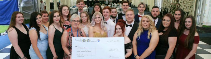 2018 Cheque Handover Slider Reaseheath College - Gorgeous Mountain Pattern - 8K