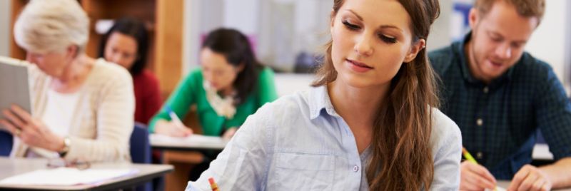 Free Gcse English For Adults Reaseheath College - Minimal Patterns - Modern High Resolution Collection