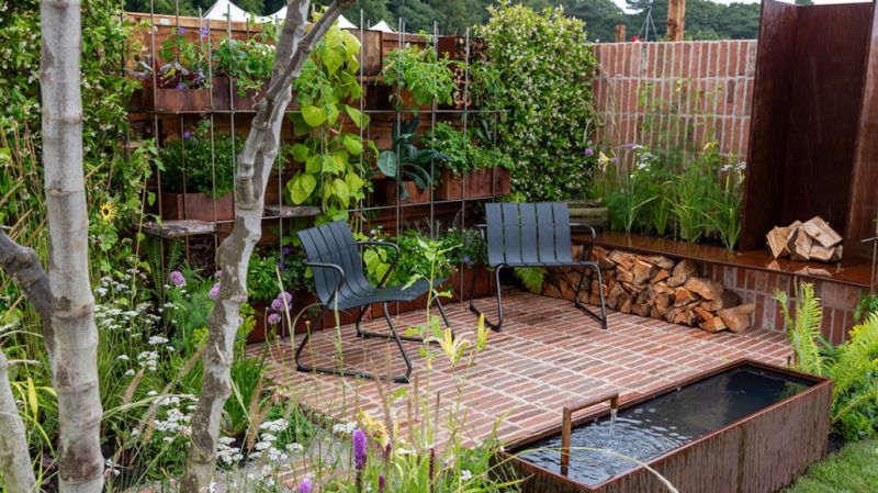 Student Helps To Build Award Winning Show Garden Reaseheath College - Download Beautiful Minimal Pattern | HD