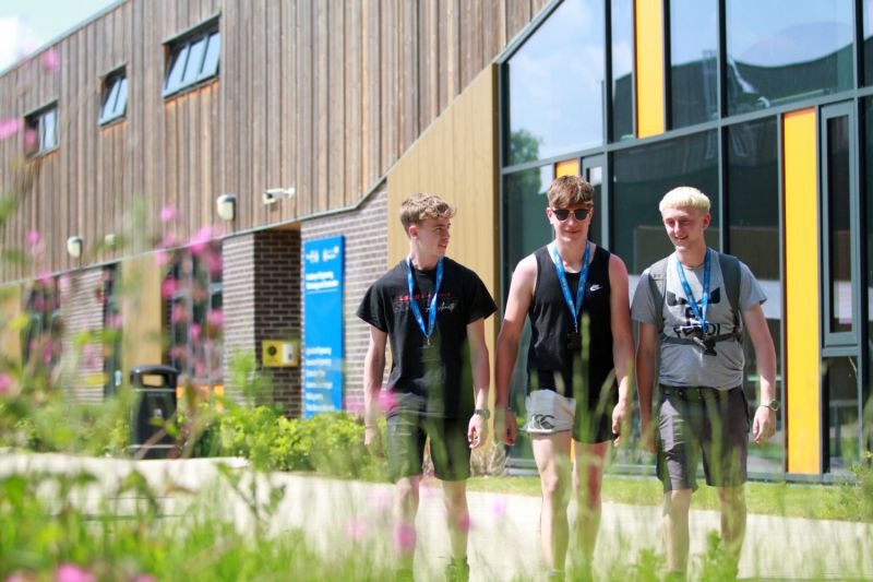 Rh Home Page Slider Graphics 1800 X 900 Reaseheath College - High Resolution City Wallpapers for Desktop